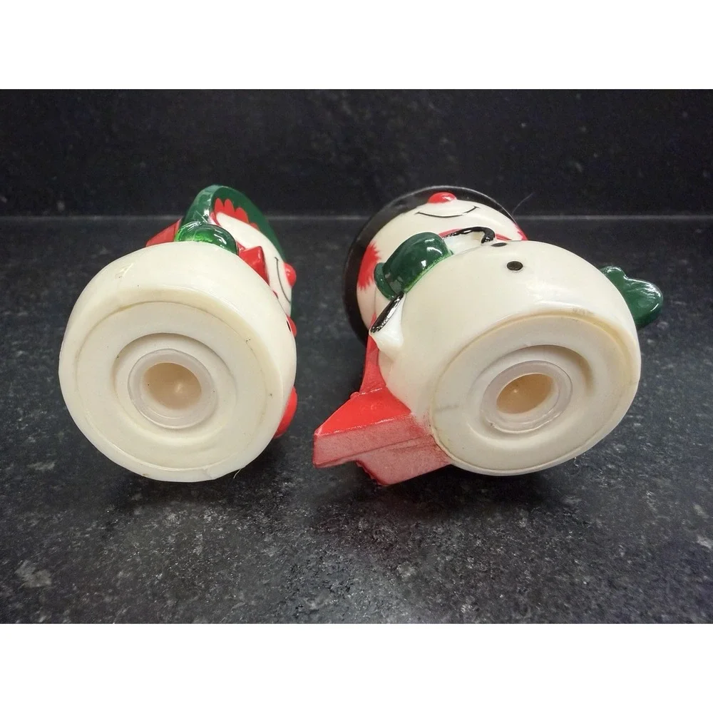 Hallmark Happy & Merry Snowman Salt Pepper Shakers NOS Original Box 3